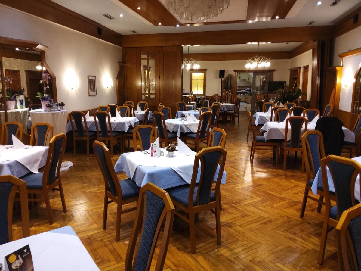 Hotel-Gasthof-Fleischerei - Zur Alten Post Schwanberg Екстер'єр фото